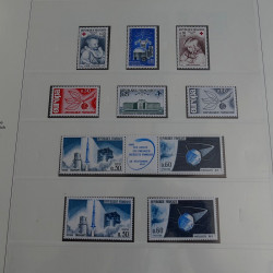 Collection timbres de France 1960-1969 neufs en album Safe lux.