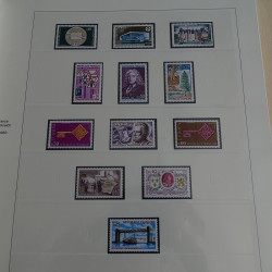 Collection timbres de France 1960-1969 neufs en album Safe lux.