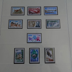 Collection timbres de France 1960-1969 neufs en album Safe lux.