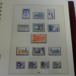 Collection timbres de France neufs** 1983-1989 en album Lindner