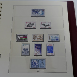 Collection timbres de France neufs** 1983-1989 en album Lindner