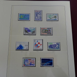 Collection timbres de France neufs** 1983-1989 en album Lindner