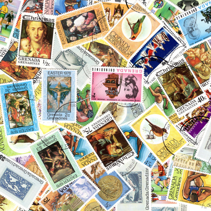 Grenadines 50 timbres de collection tous différents.