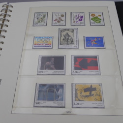 Collection timbres de France neufs 1989-1996 en album Lindner.