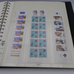 Collection timbres de France neufs 1989-1996 en album Lindner.