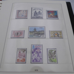 Collection timbres de France neufs 1977-1986 en album Lindner.