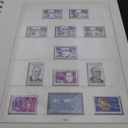 Collection timbres de France neufs 1977-1986 en album Lindner.