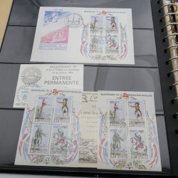 Vrac philatélique de timbres de France et monde en un carton.