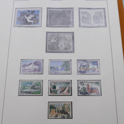 Collection timbres de France 1960-1971 en album Lindner.