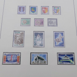 Collection timbres de France 1960-1971 en album Lindner.