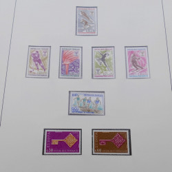 Collection timbres de France 1960-1971 en album Lindner.