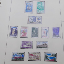 Collection timbres de France 1960-1971 en album Lindner.