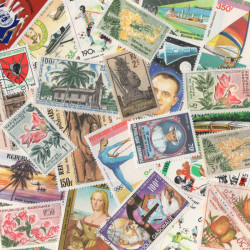 Gabon timbres de collection tous différents.