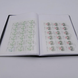 Vrac philatélique de timbres du monde en un carton.