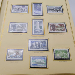 Collection timbres de France 1969-1980 complet neuf**  en album présidence.