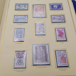 Collection timbres de France 1969-1980 complet neuf**  en album présidence.