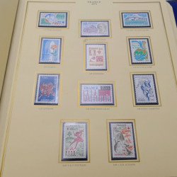 Collection timbres de France 1969-1980 complet neuf**  en album présidence.