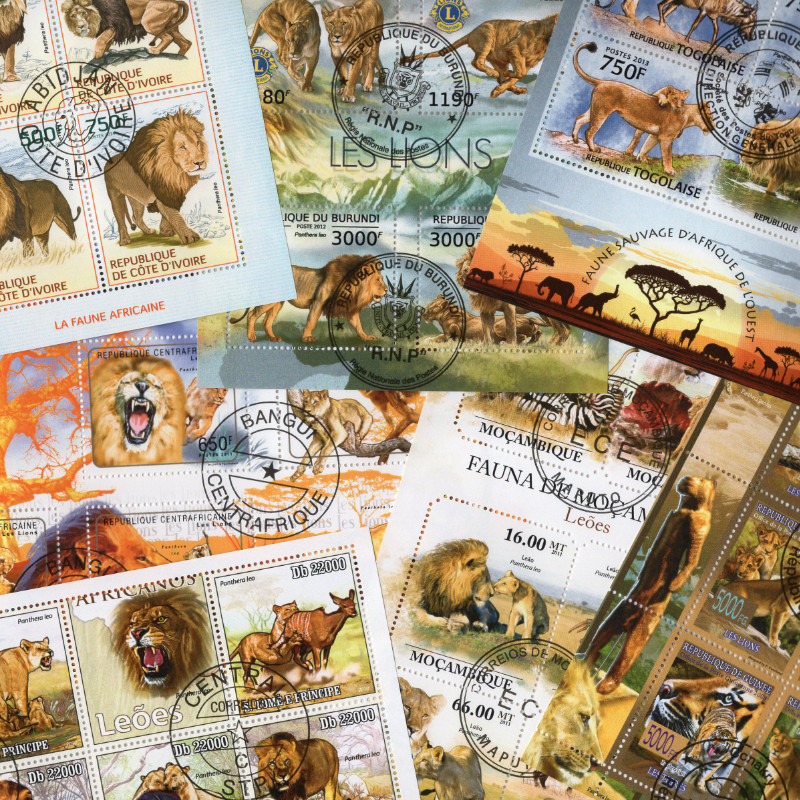 Lions 10 blocs-feuillets de timbres thématiques.