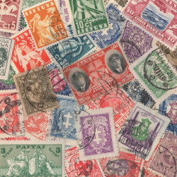 Lituanie timbres de collection émis avant 1940.