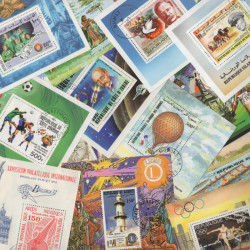 Communauté Française blocs-feuillets de timbres tous différents.