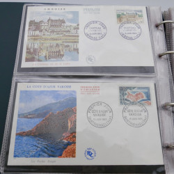 Vrac massif de timbres du monde en 1 carton.