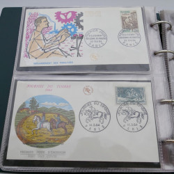 Vrac massif de timbres du monde en 1 carton.