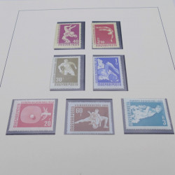 Vrac massif de timbres du monde en 1 carton.