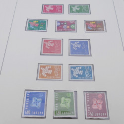 Collection timbres d'Europa 1956-1977 complet en 2 albums Safe.