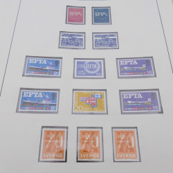 Collection timbres d'Europa 1956-1977 complet en 2 albums Safe.