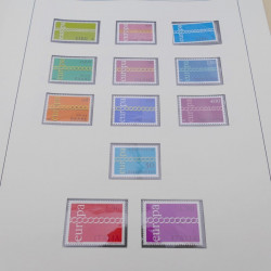 Collection timbres d'Europa 1956-1977 complet en 2 albums Safe.