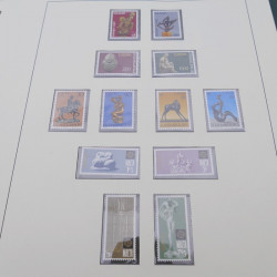 Collection timbres d'Europa 1956-1977 complet en 2 albums Safe.