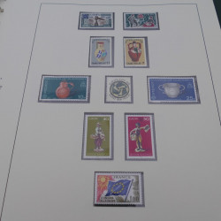 Collection timbres d'Europa 1956-1977 complet en 2 albums Safe.