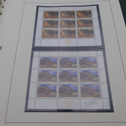 Collection timbres d'Europa 1956-1977 complet en 2 albums Safe.