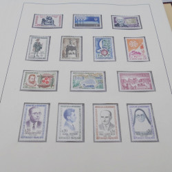 Collection timbres de France 1960-1977 neuf** en 2 albums Safe.