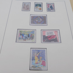 Collection timbres de France 1960-1977 neuf** en 2 albums Safe.