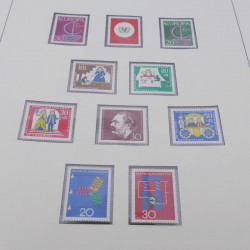 Collection timbres d'Allemagne RFA 1956-1977 neuf** en 2 albums Safe