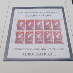 Collection timbres thématiques Europe-Afrique neuf** en album Safe.