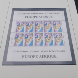 Collection timbres thématiques Europe-Afrique neuf** en album Safe.