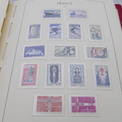 Collection timbres de France 1960-1983 neuf** en album Leuchtturm.