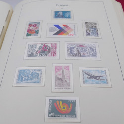 Collection timbres de France 1960-1983 neuf** en album Leuchtturm.