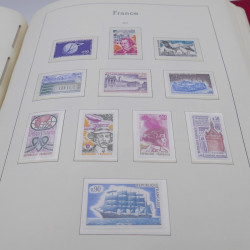 Collection timbres de France 1960-1983 neuf** en album Leuchtturm.