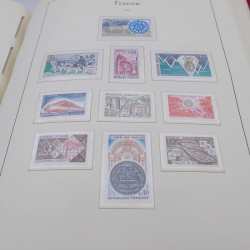 Collection timbres de France 1960-1983 neuf** en album Leuchtturm.