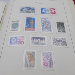 Collection timbres de France 1960-1983 neuf** en album Leuchtturm.