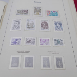 Collection timbres de France 1960-1983 neuf** en album Leuchtturm.