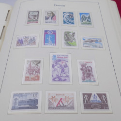 Collection timbres de France 1960-1983 neuf** en album Leuchtturm.