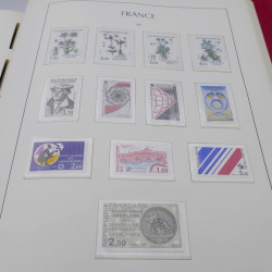 Collection timbres de France 1960-1983 neuf** en album Leuchtturm.