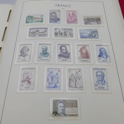 Collection timbres de France 1939-1959 neuf** en album Leuchtturm.