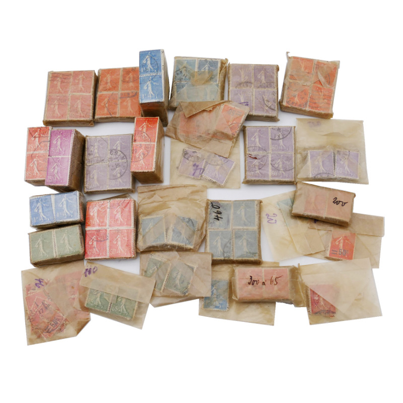 Lot de timbres de France type Semeuse lignée en bottes.