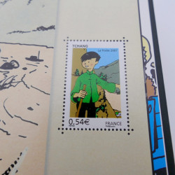 Le timbre voyage avec TINTIN - livre timbrés de luxe. Rare.