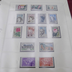 Collection timbres de France 1958-1969 neuf** complète en album Safe.